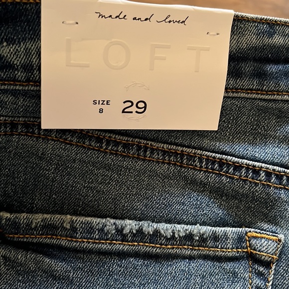 LOFT JEAN SHORTS - Picture 9 of 9